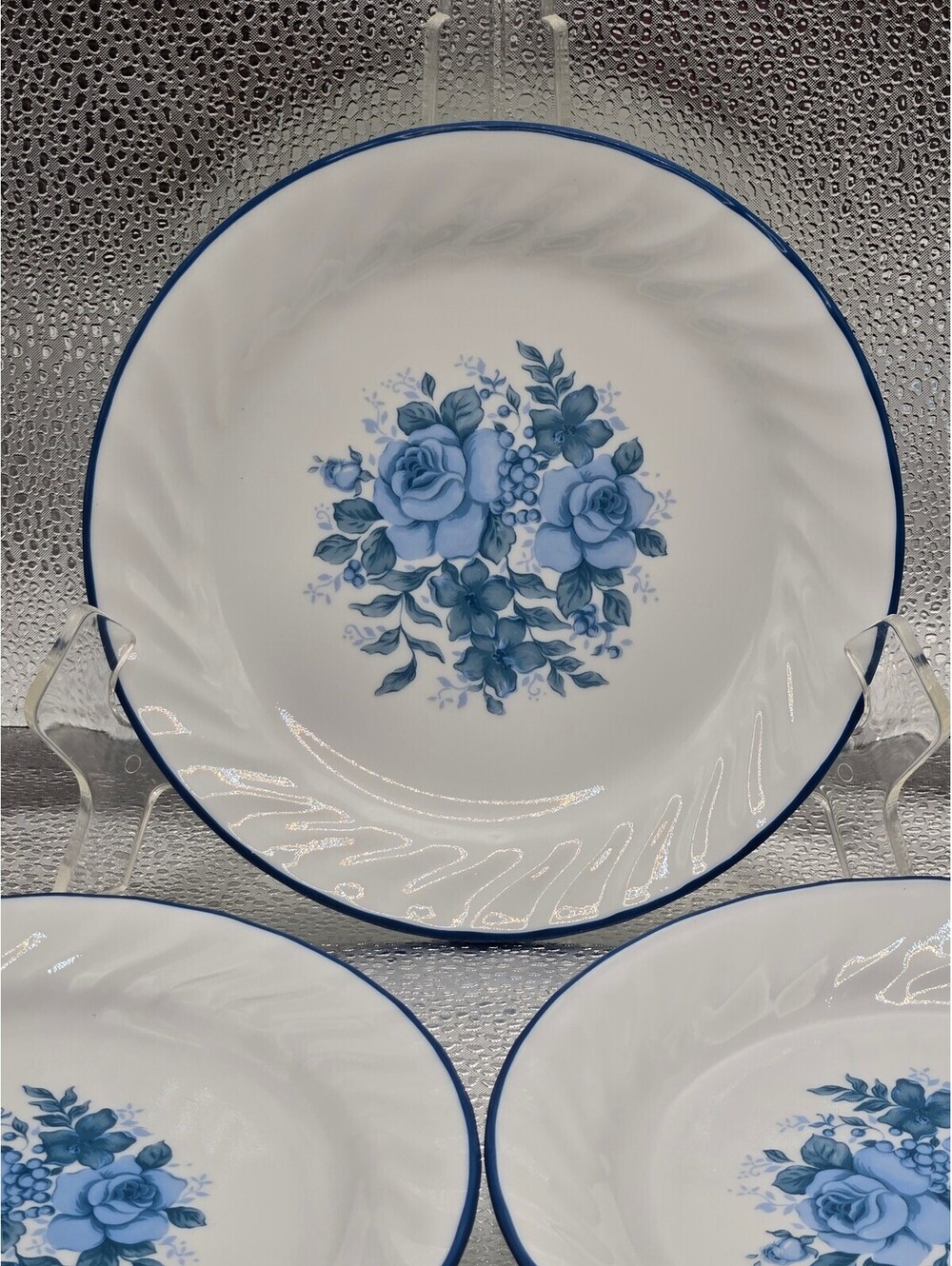 Corelle Blue Velvet Rose Floral bread plates Plates Set of 4